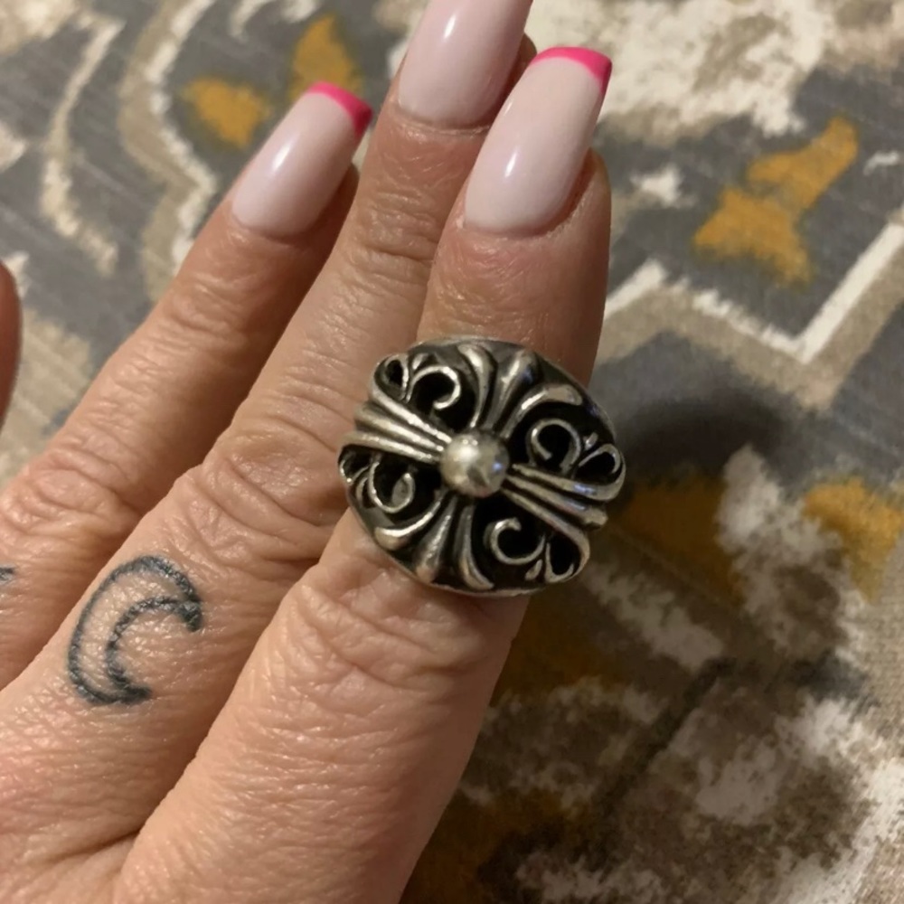 Chrome Hearts keeper ring
